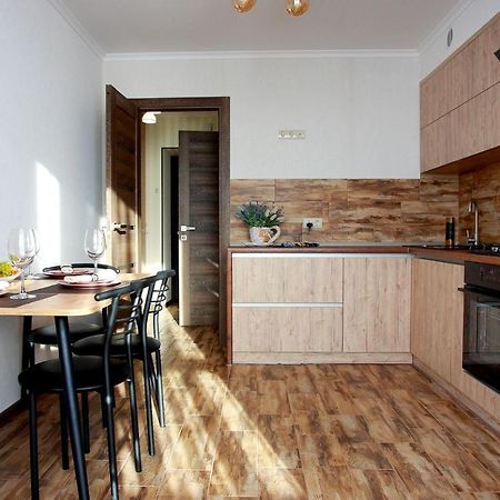 Apartament Vasilya Porika 48 Street Vinnytsya,Ukraine Vinnytsja Buitenkant foto