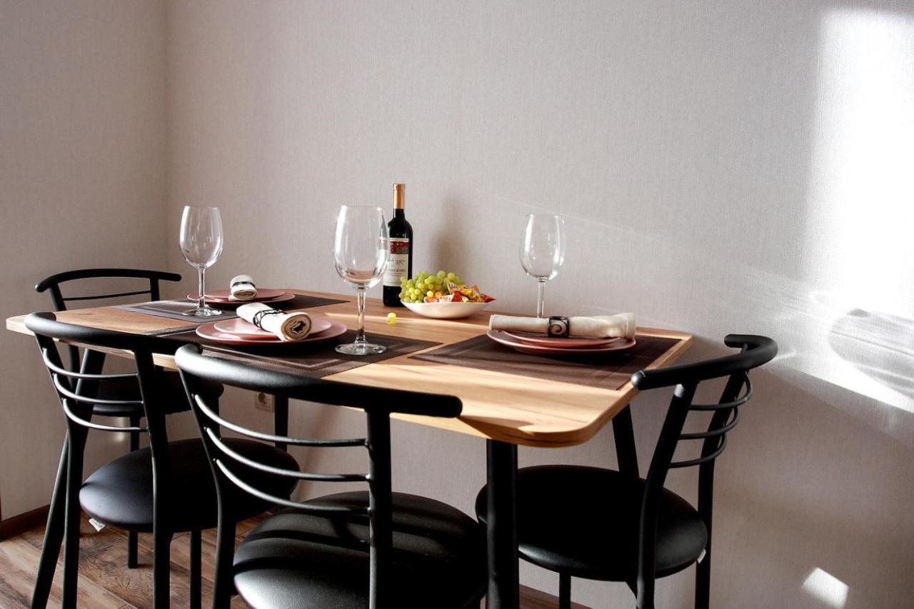 Apartament Vasilya Porika 48 Street Vinnytsya,Ukraine Vinnytsja Buitenkant foto
