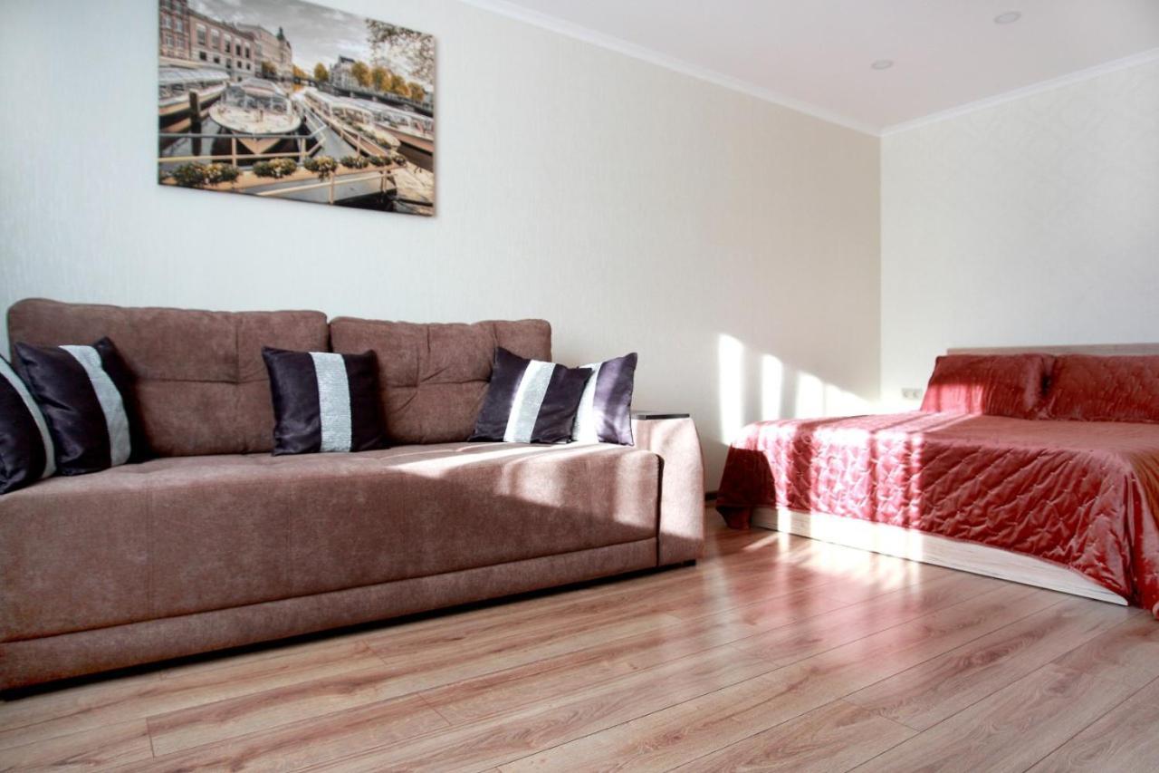 Apartament Vasilya Porika 48 Street Vinnytsya,Ukraine Vinnytsja Buitenkant foto